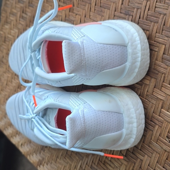 NWOT Adidas Boost Solar Guide - Picture 3 of 9